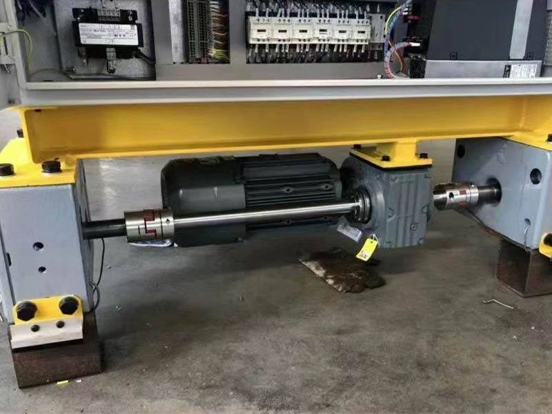 轨道小车驱动轮组